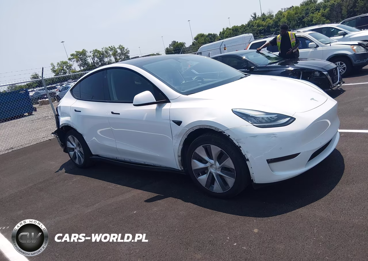2022 Tesla Model Y Long Range Dual Motor All-Wheel Drive VIN:7SAYGDEE4NF374746 - 13