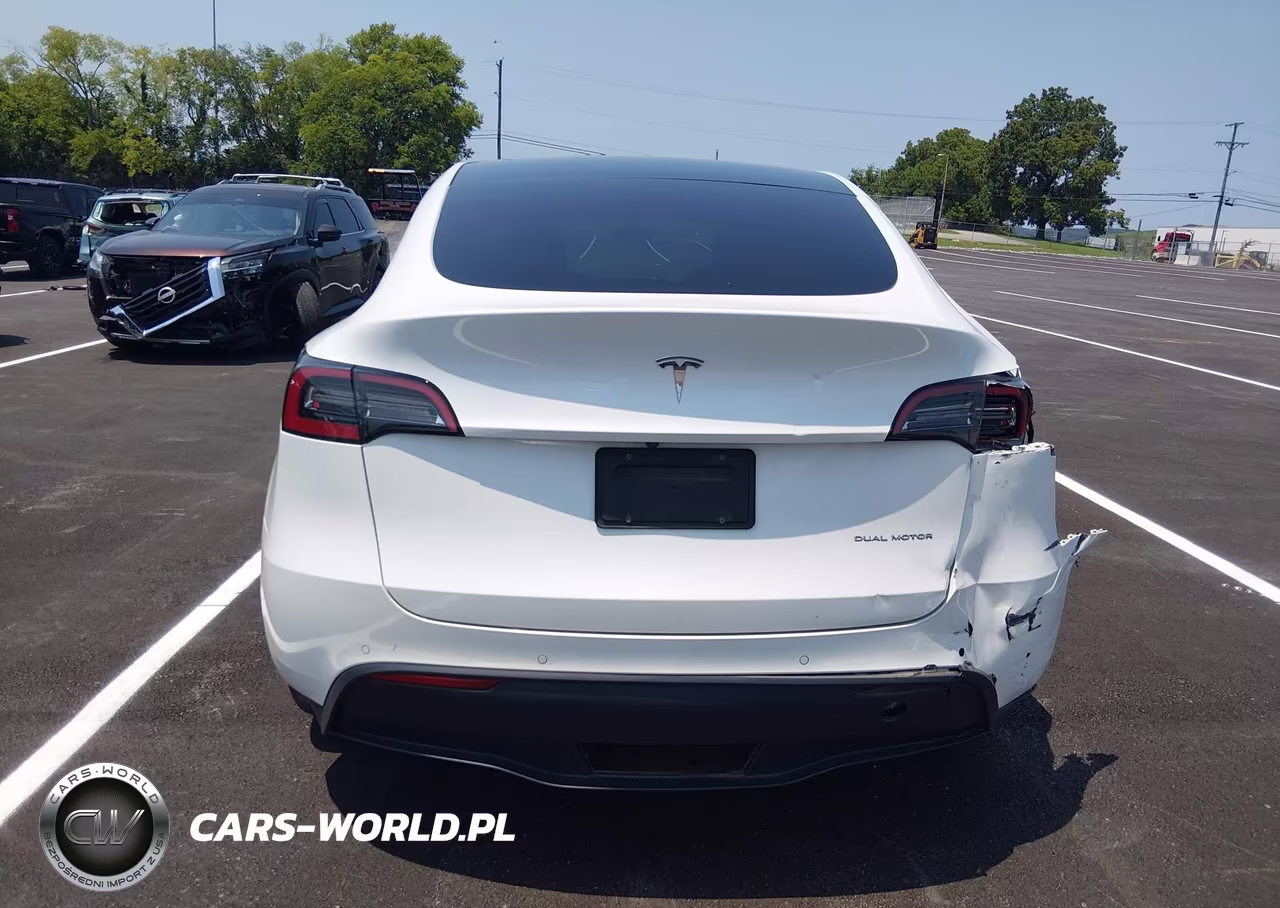 2022 Tesla Model Y Long Range Dual Motor All-Wheel Drive VIN:7SAYGDEE4NF374746 - 16
