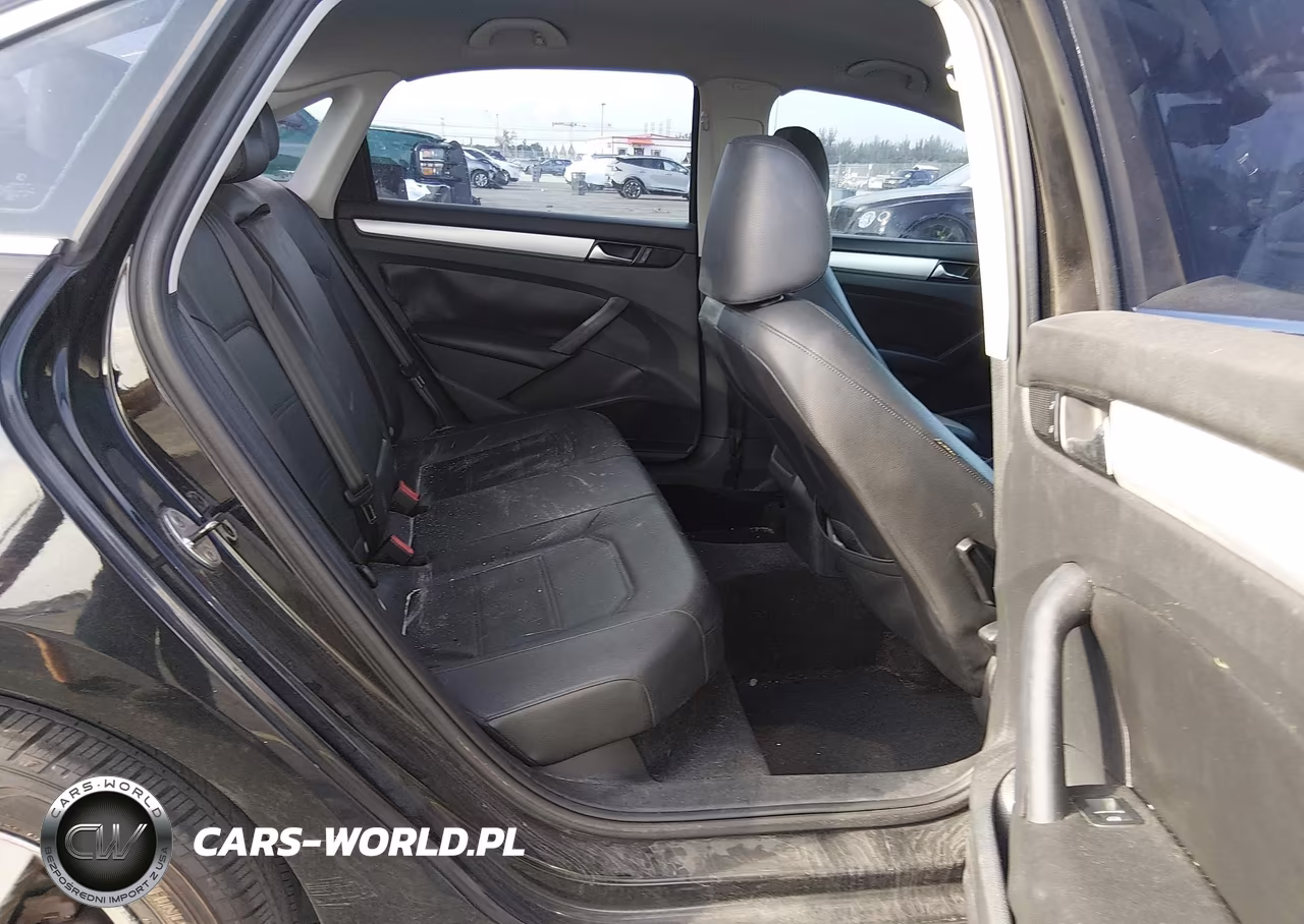 2012 Volkswagen Passat 2.5L Se VIN:1VWBH7A31CC050070 - 8