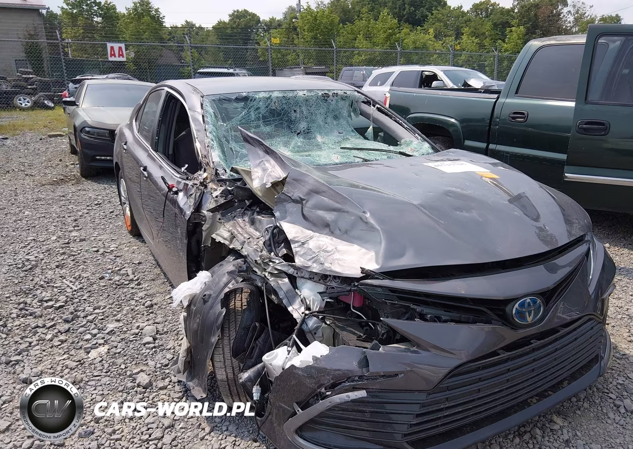 2022 Toyota Camry Le Hybrid VIN:4T1C31AK0NU593767 - 18