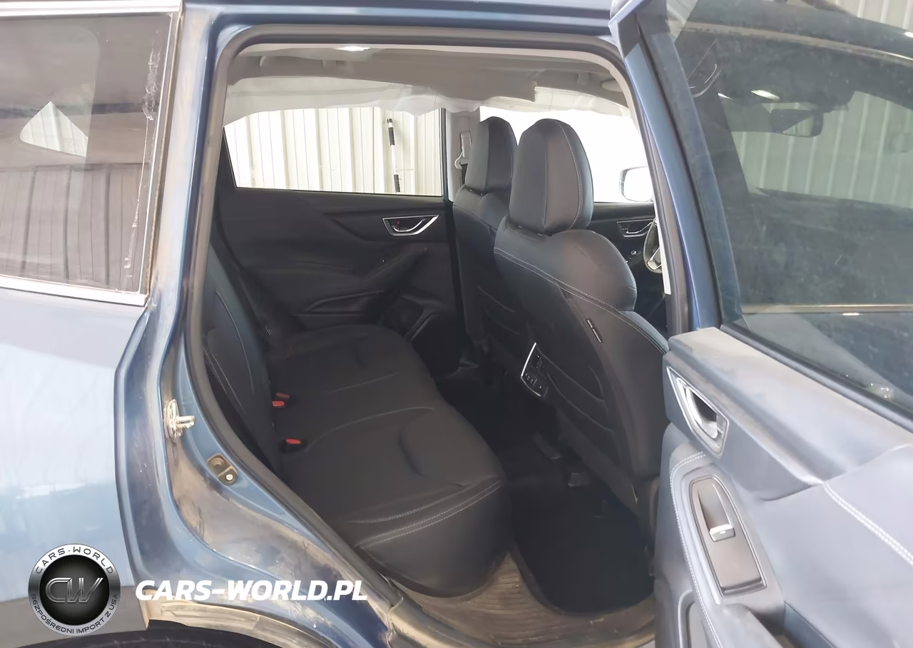 2019 Subaru Forester Touring VIN:JF2SKAWC7KH411203 - 8