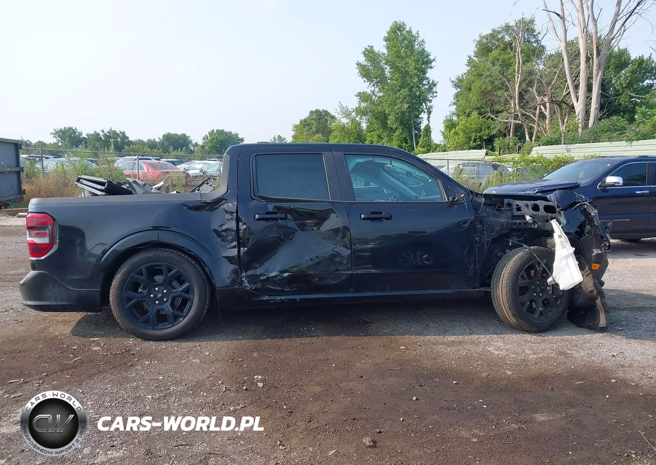 2025 Ford Maverick Lobo VIN:3FTCW8PA6SRA44368 - 13
