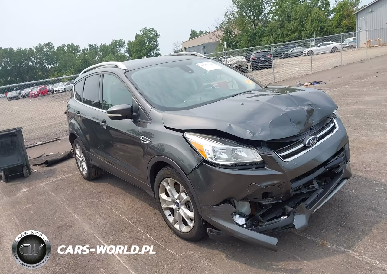 2016 Ford Escape Titanium – zdjęcie 1 z 18