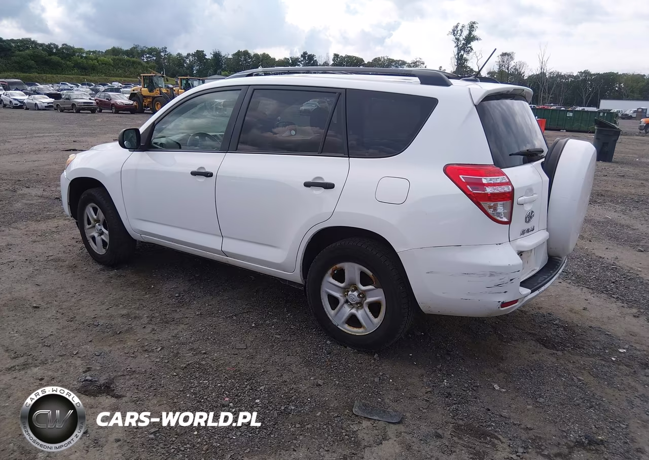 2011 Toyota Rav4 VIN:2T3BF4DV8BW132037 - 3