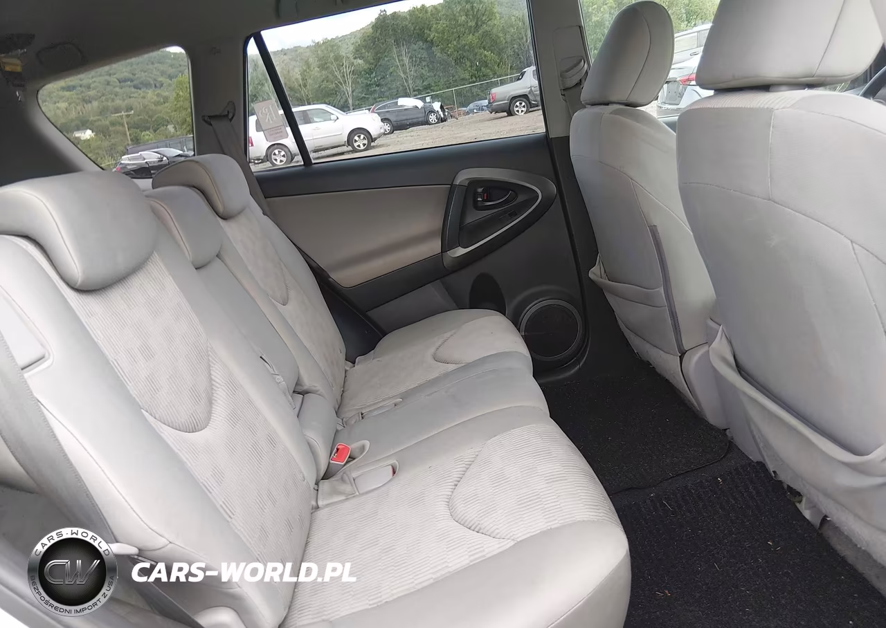 2011 Toyota Rav4 VIN:2T3BF4DV8BW132037 - 8