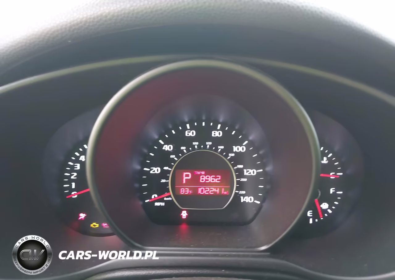 2018 Kia Soul + VIN:KNDJP3A51J7543748 - 7
