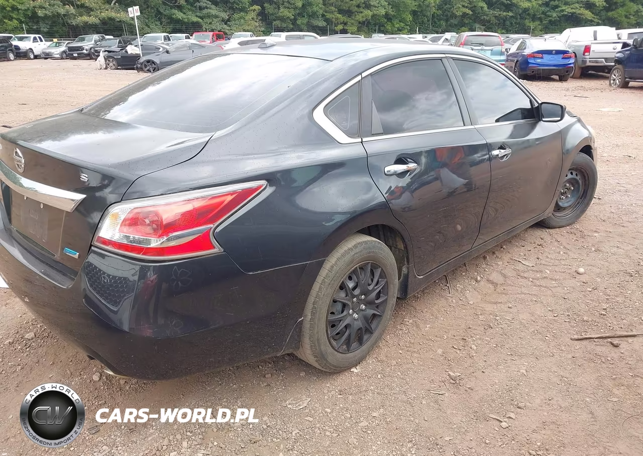 2014 Nissan Altima 2.5 S VIN:1N4AL3AP0EC320861 - 4