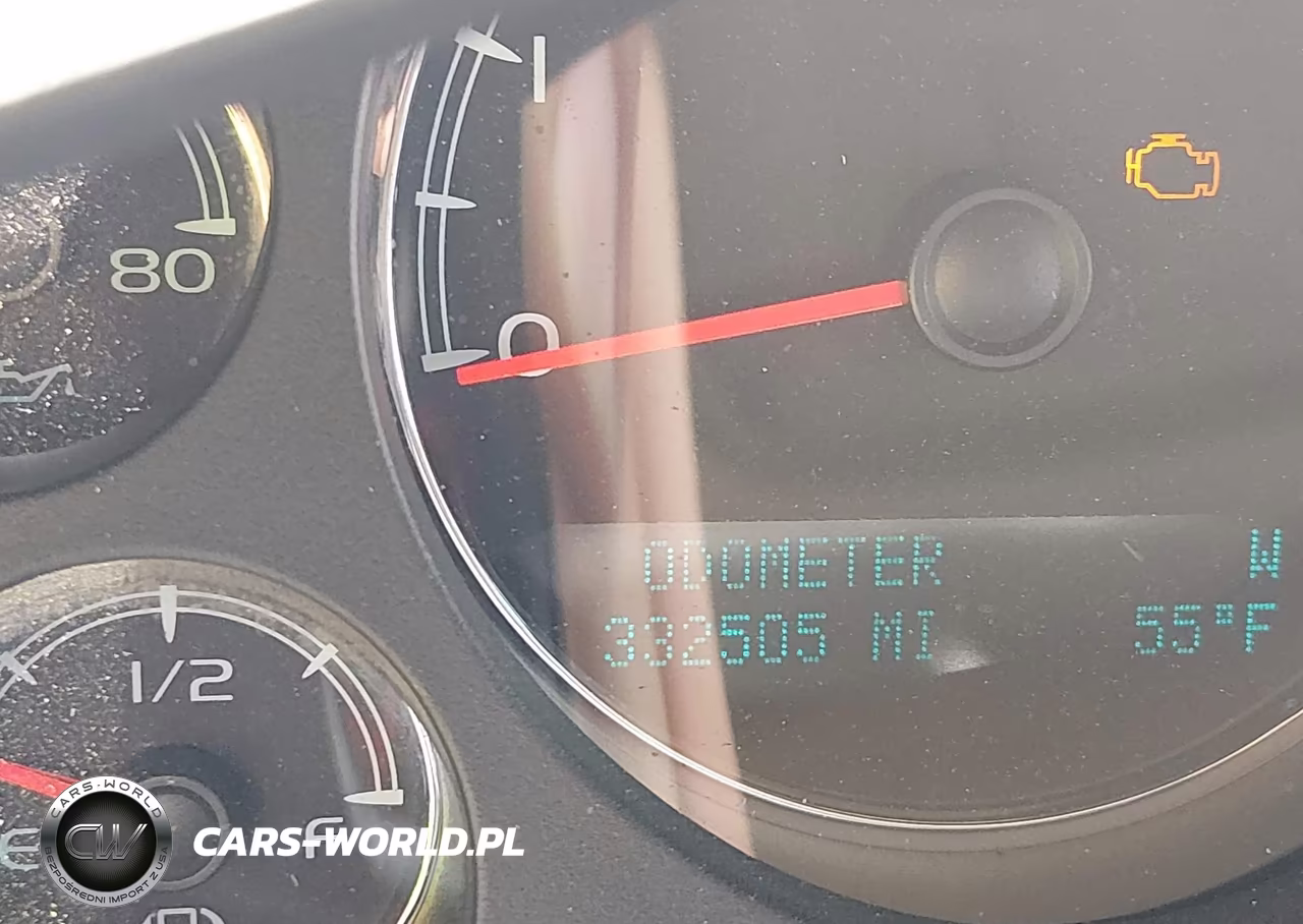 2010 Chevrolet Tahoe Lt VIN:1GNUCBE07AR280999 - 15