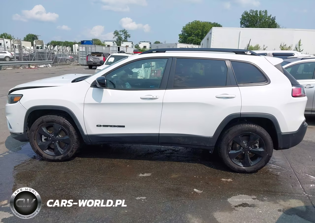 2023 Jeep Cherokee Altitude Lux 4X4 VIN:1C4PJMMB5PD103626 - 14