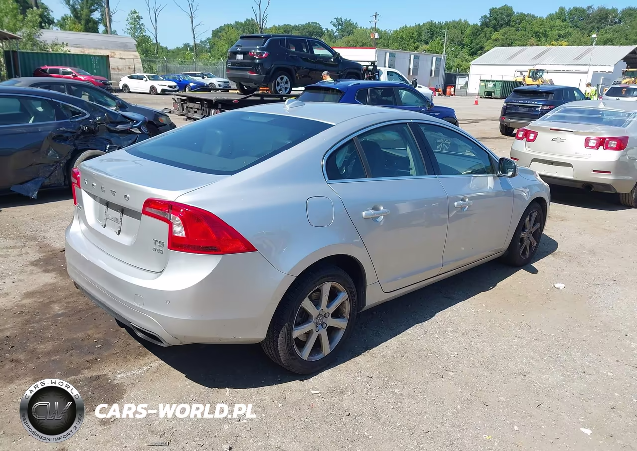 2016 Volvo S60 T5 Premier VIN:YV1612TK1G2395590 - 4