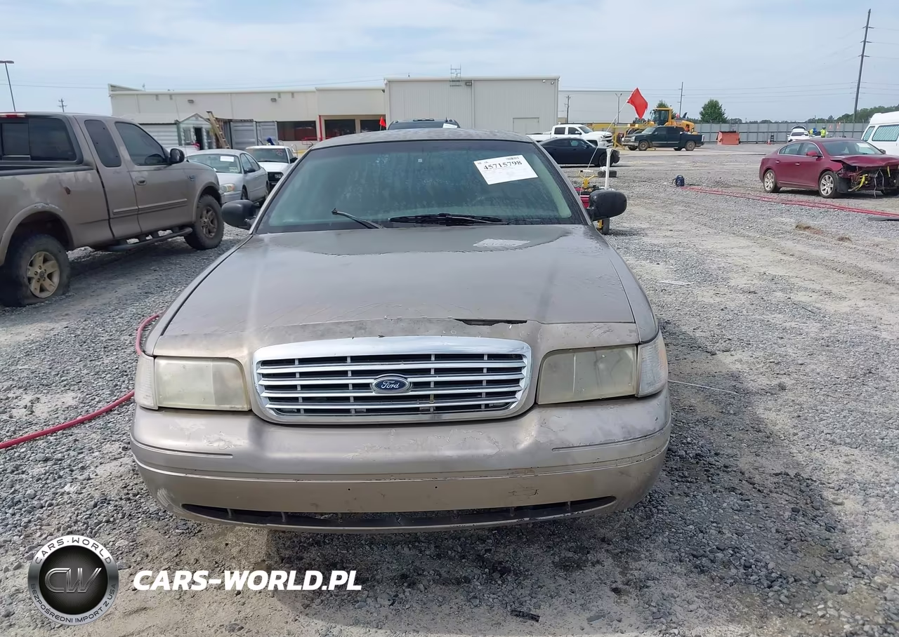 2003 Ford Crown Victoria Police VIN:2FAFP71W73X205327 - 12