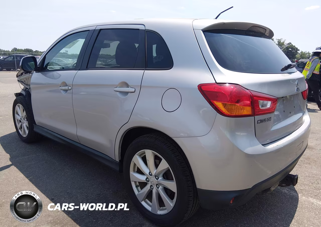 2015 Mitsubishi Outlander Sport Es VIN:4A4AP3AUXFE023602 - 3