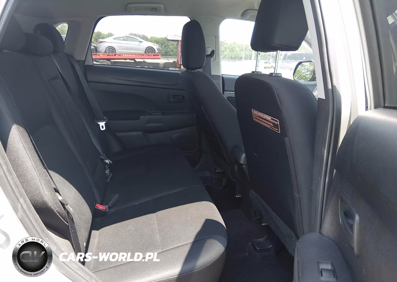 2015 Mitsubishi Outlander Sport Es VIN:4A4AP3AUXFE023602 - 8