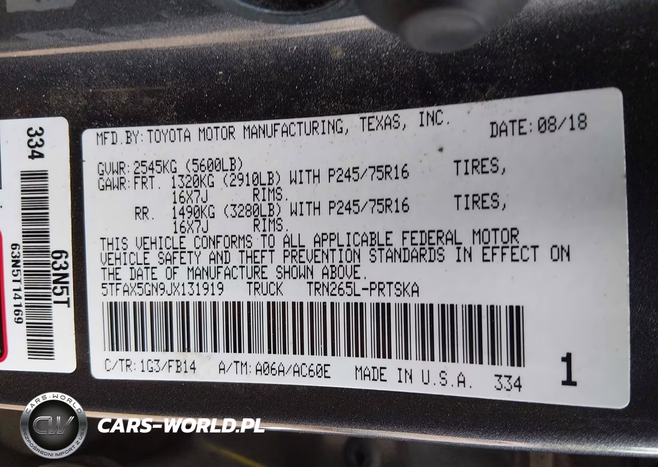 2018 Toyota Tacoma Sr VIN:5TFAX5GN9JX131919 - 9