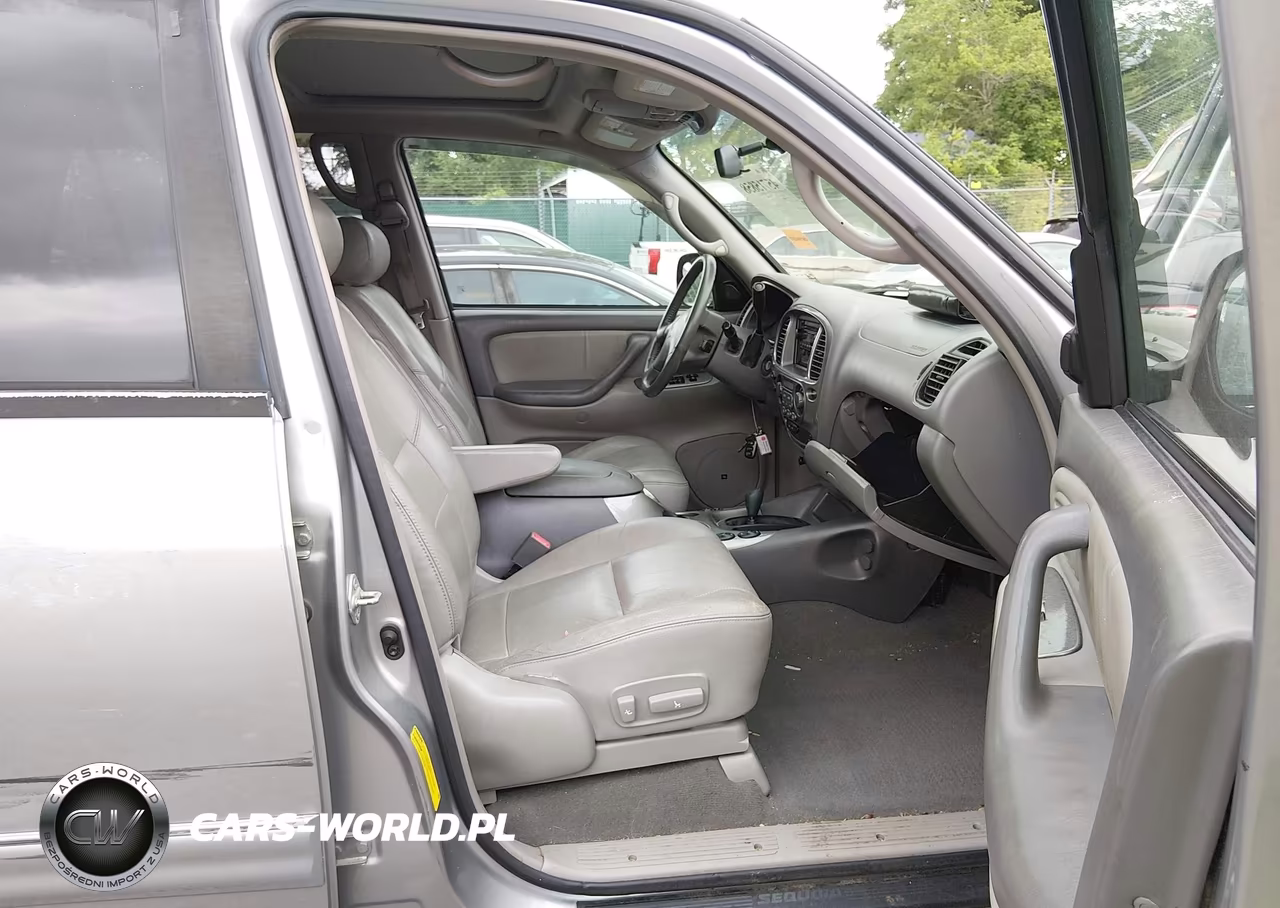 2002 Toyota Sequoia Limited V8 VIN:5TDBT48AX2S117721 - 5