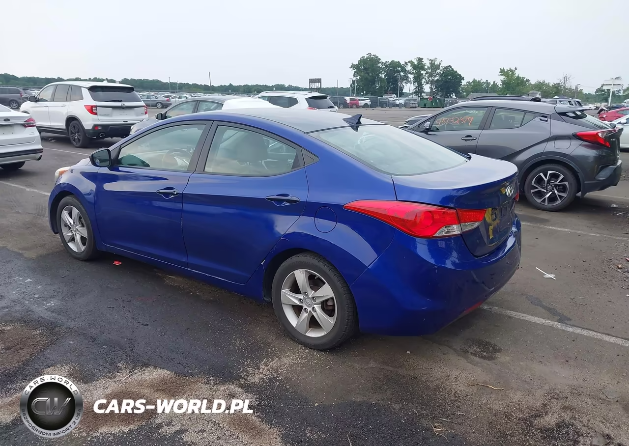 2011 Hyundai Elantra Gls VIN:5NPDH4AE5BH040270 - 3
