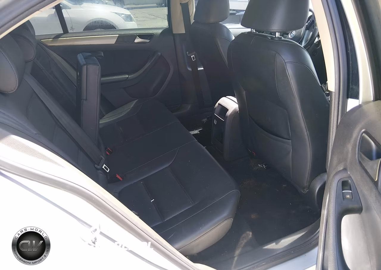2015 Volkswagen Jetta 1.8T Se VIN:3VWD17AJ6FM305133 - 8
