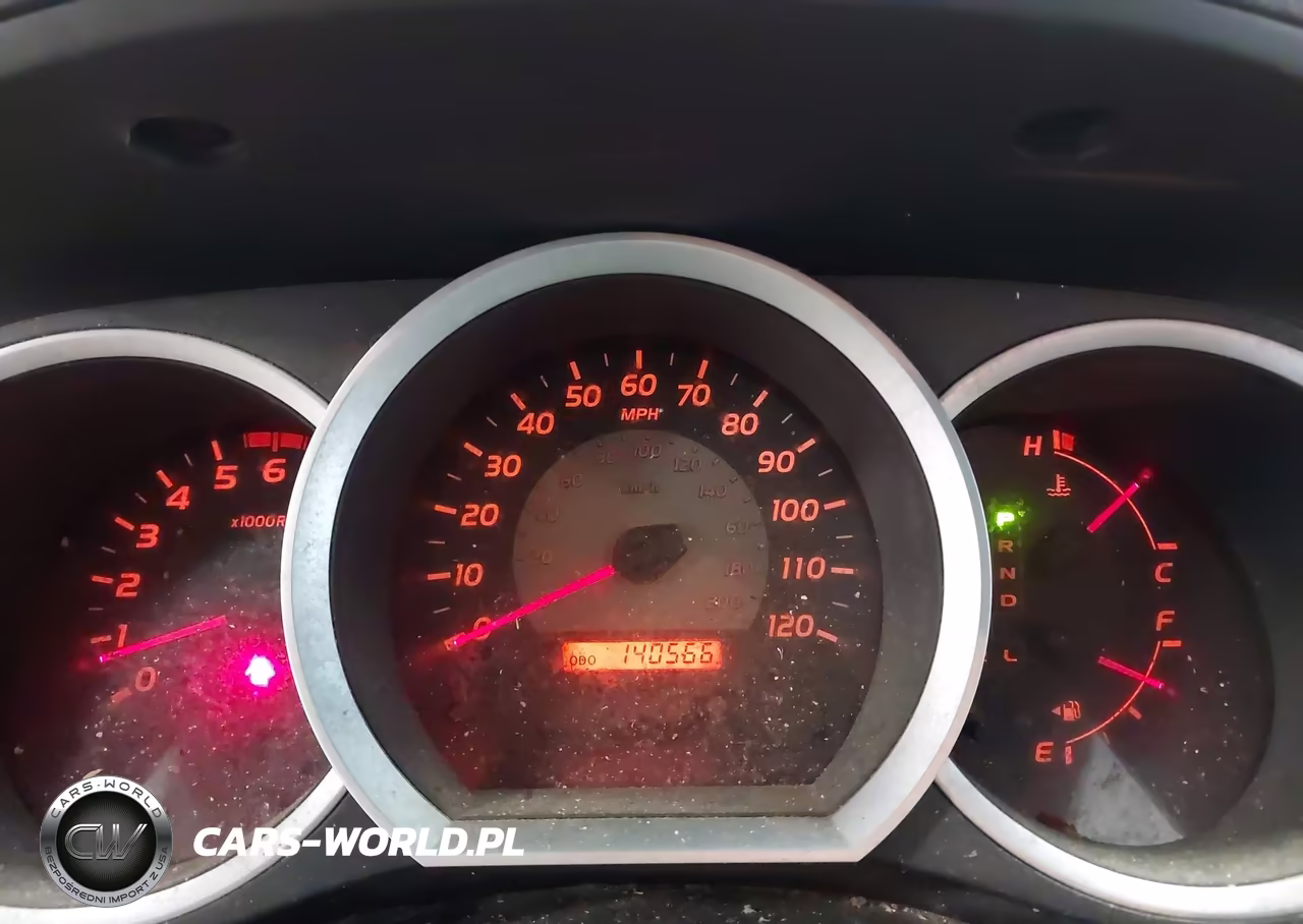 2011 Toyota Tacoma Double Cab VIN:3TMLU4EN0BM063516 - 7