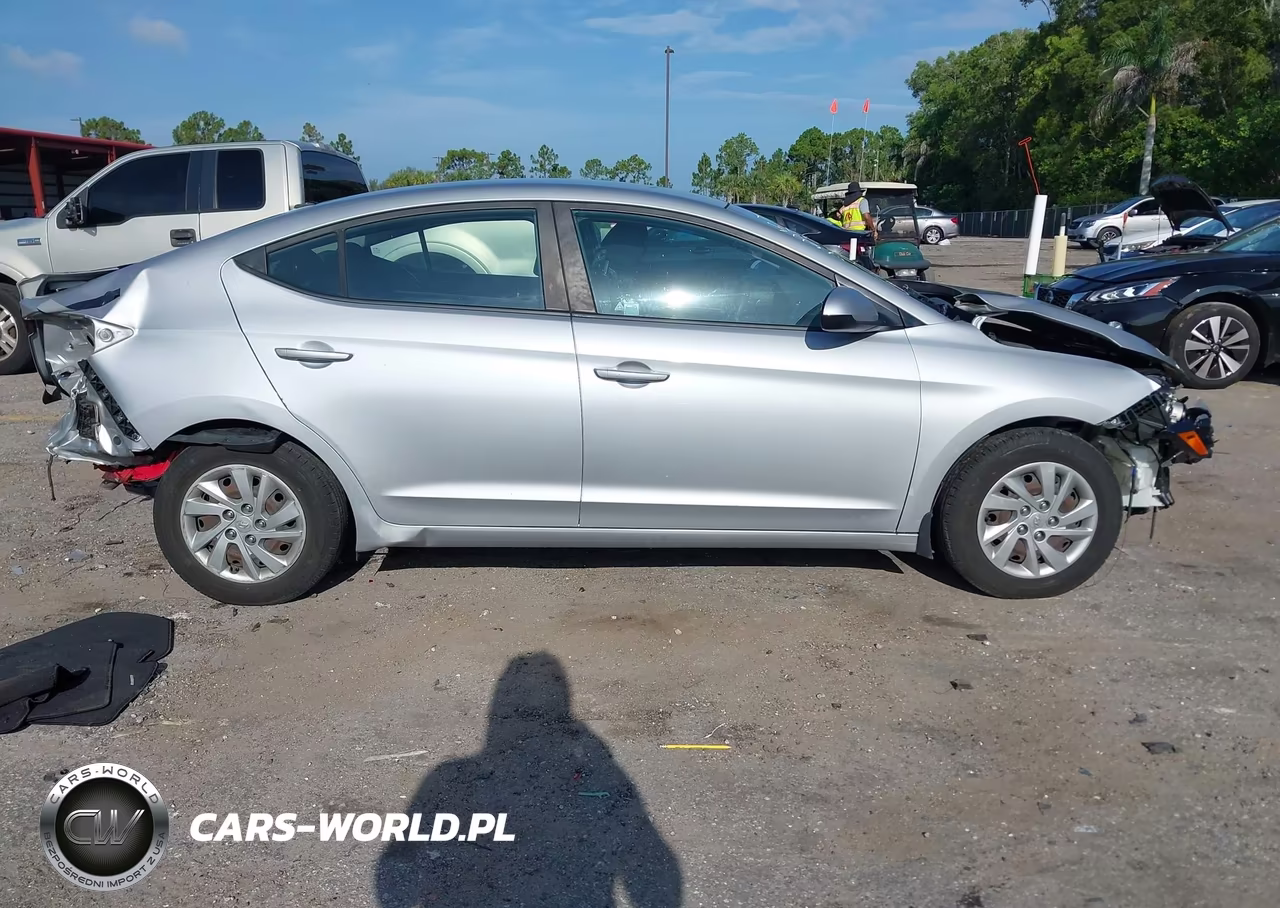 2020 Hyundai Elantra Se VIN:KMHD74LF8LU100568 - 14