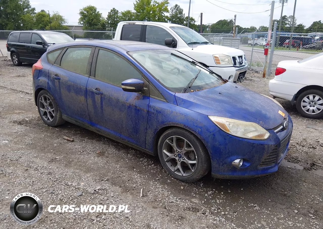 2014 Ford Focus Se VIN:1FADP3K22EL204713 - 1