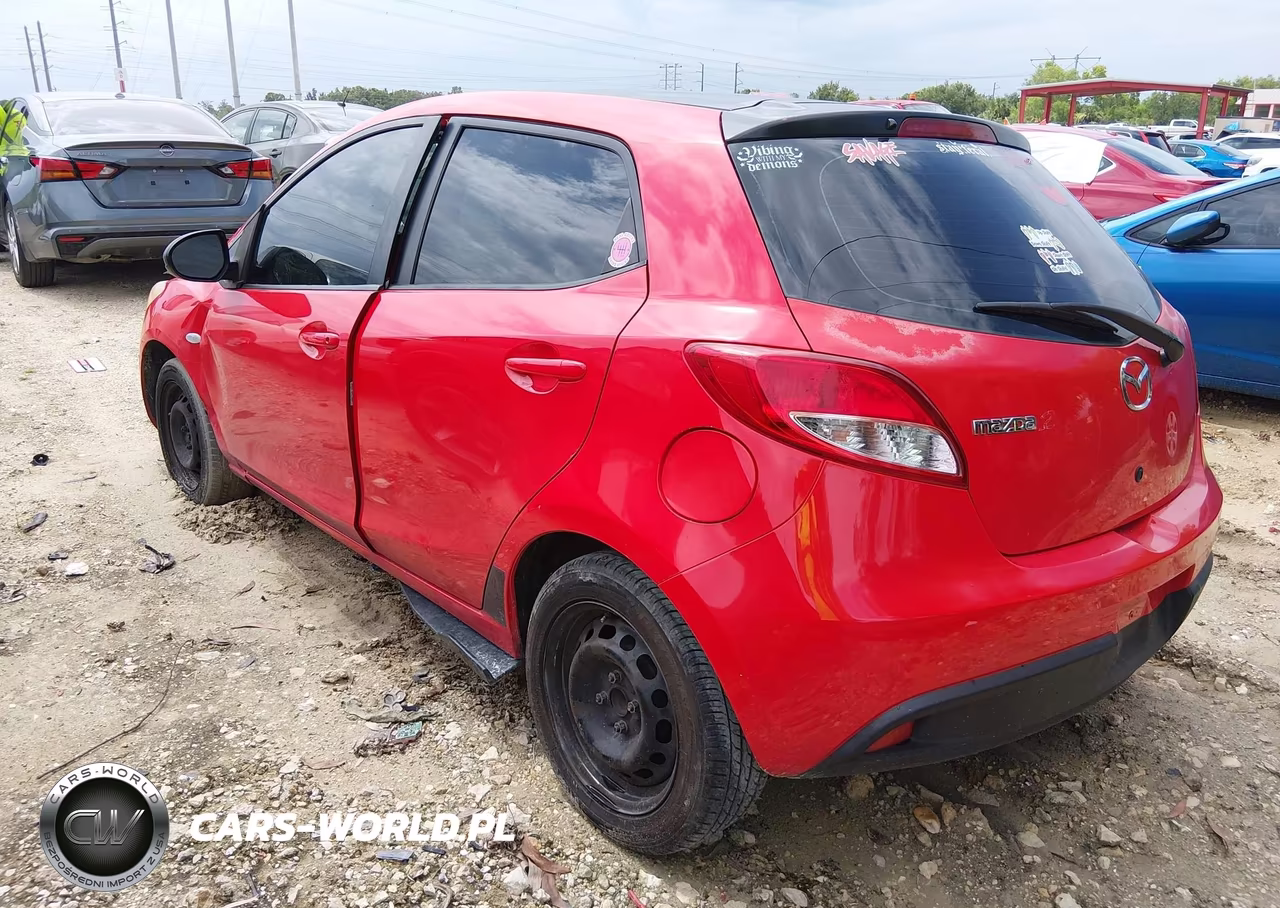 2012 Mazda Mazda2 Sport VIN:JM1DE1KYXC0140167 - 3