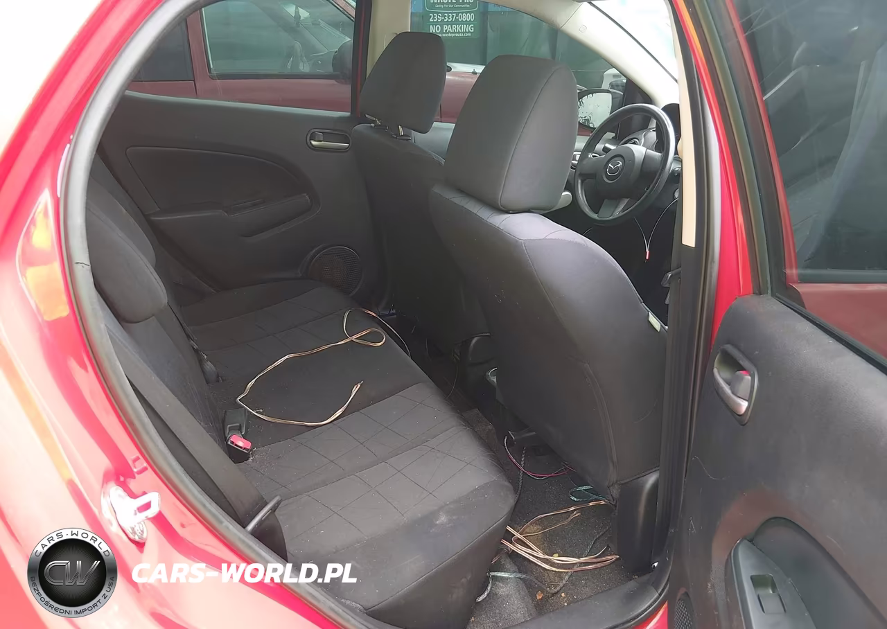 2012 Mazda Mazda2 Sport VIN:JM1DE1KYXC0140167 - 8