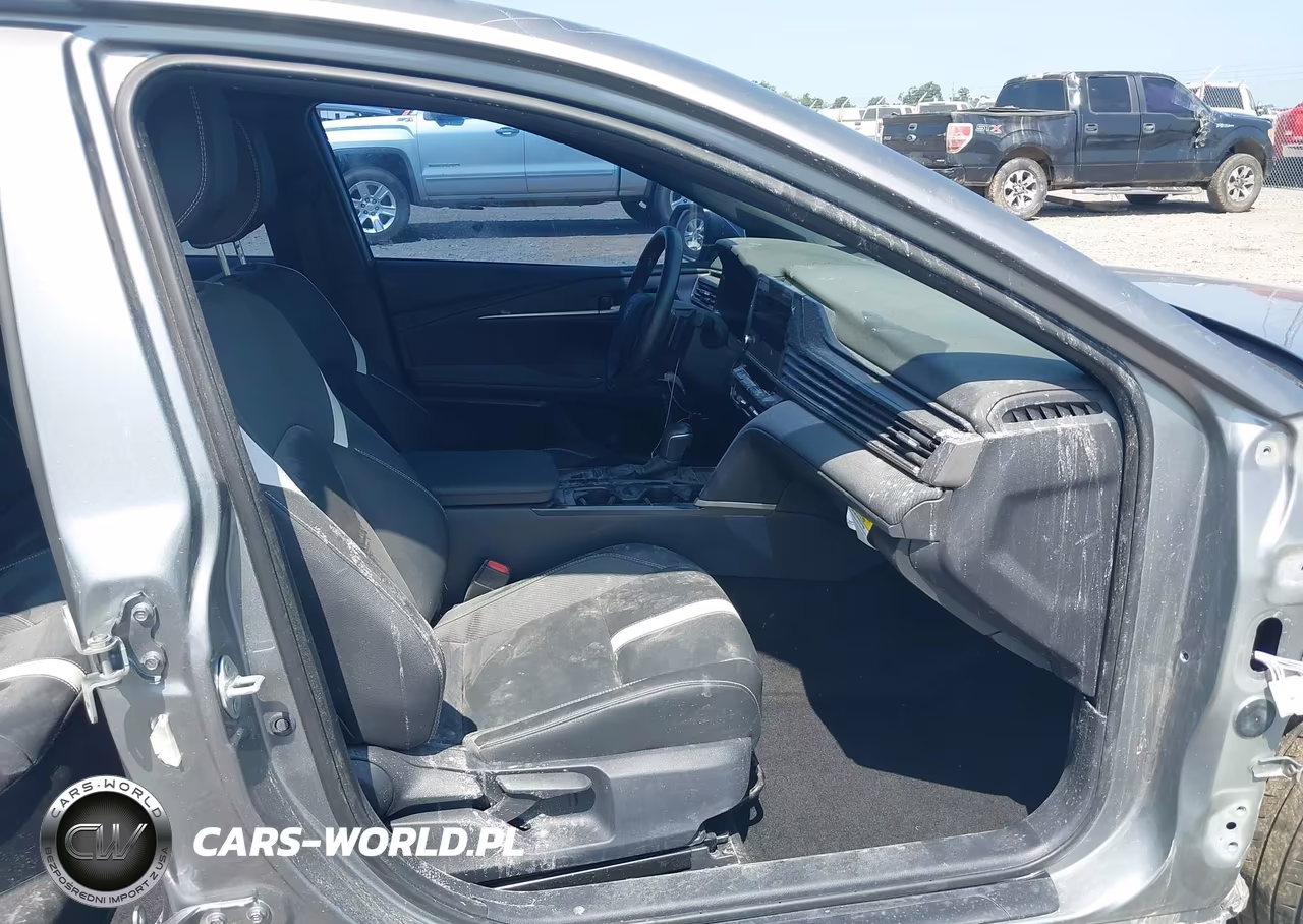2025 Toyota Camry Se VIN:4T1DAACK3SU534490 - 5