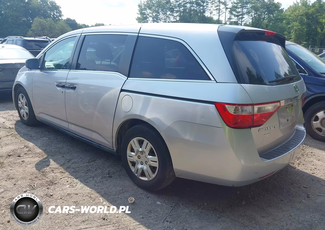 2011 Honda Odyssey Lx VIN:5FNRL5H26BB083441 - 3
