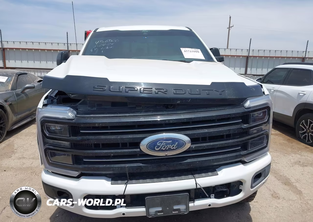 2025 Ford F-250 Platinum VIN:1FT8W2BM0SEC07037 - 13