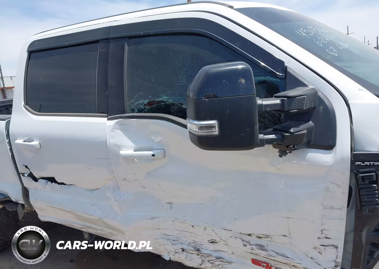 2025 Ford F-250 Platinum VIN:1FT8W2BM0SEC07037 - 14