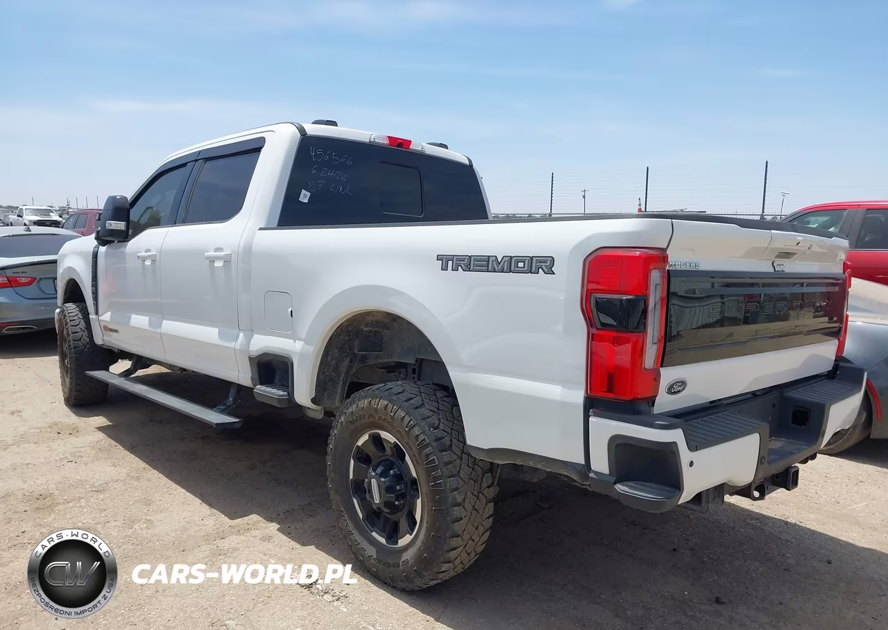 2025 Ford F-250 Platinum VIN:1FT8W2BM0SEC07037 - 3