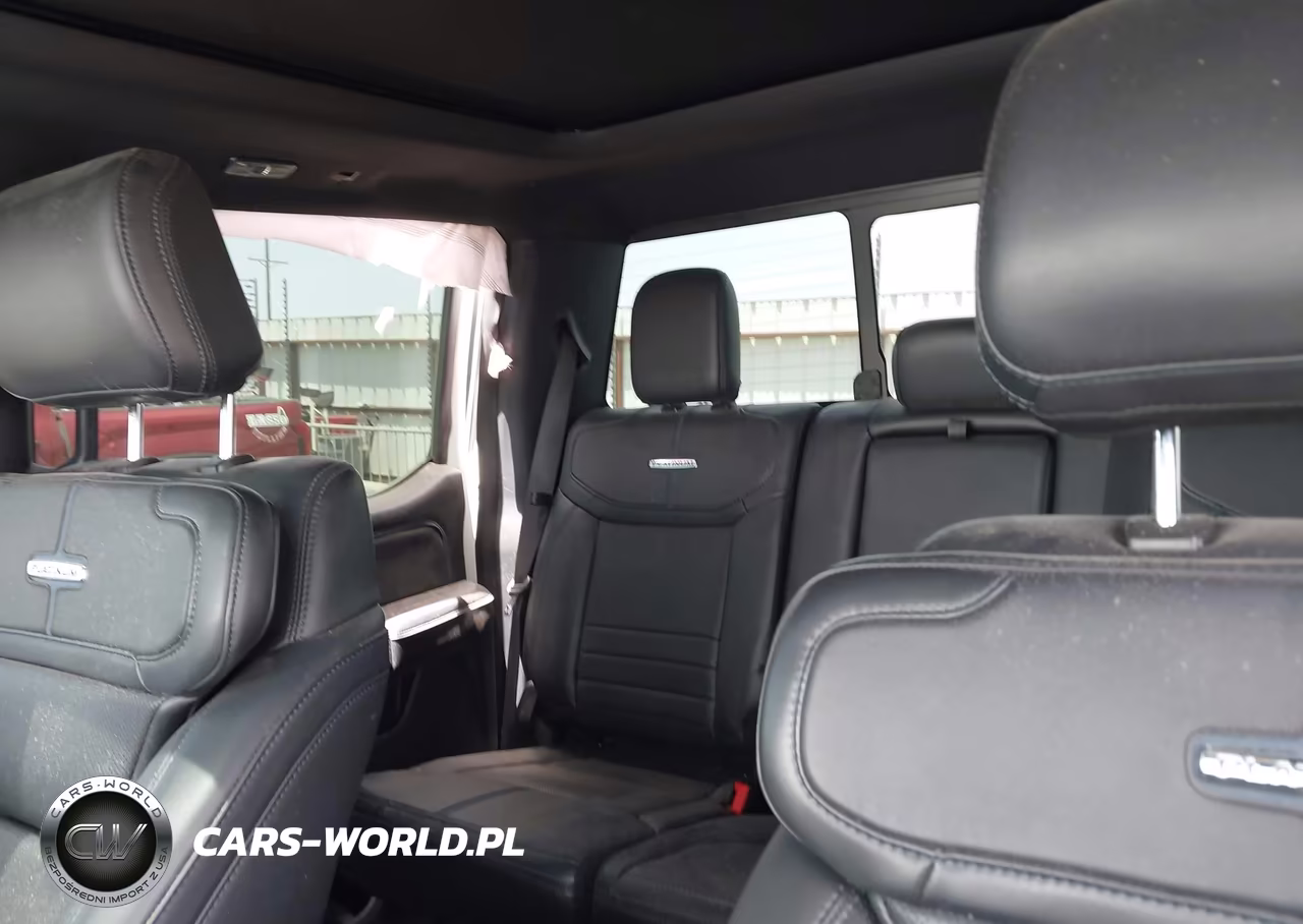 2025 Ford F-250 Platinum VIN:1FT8W2BM0SEC07037 - 6