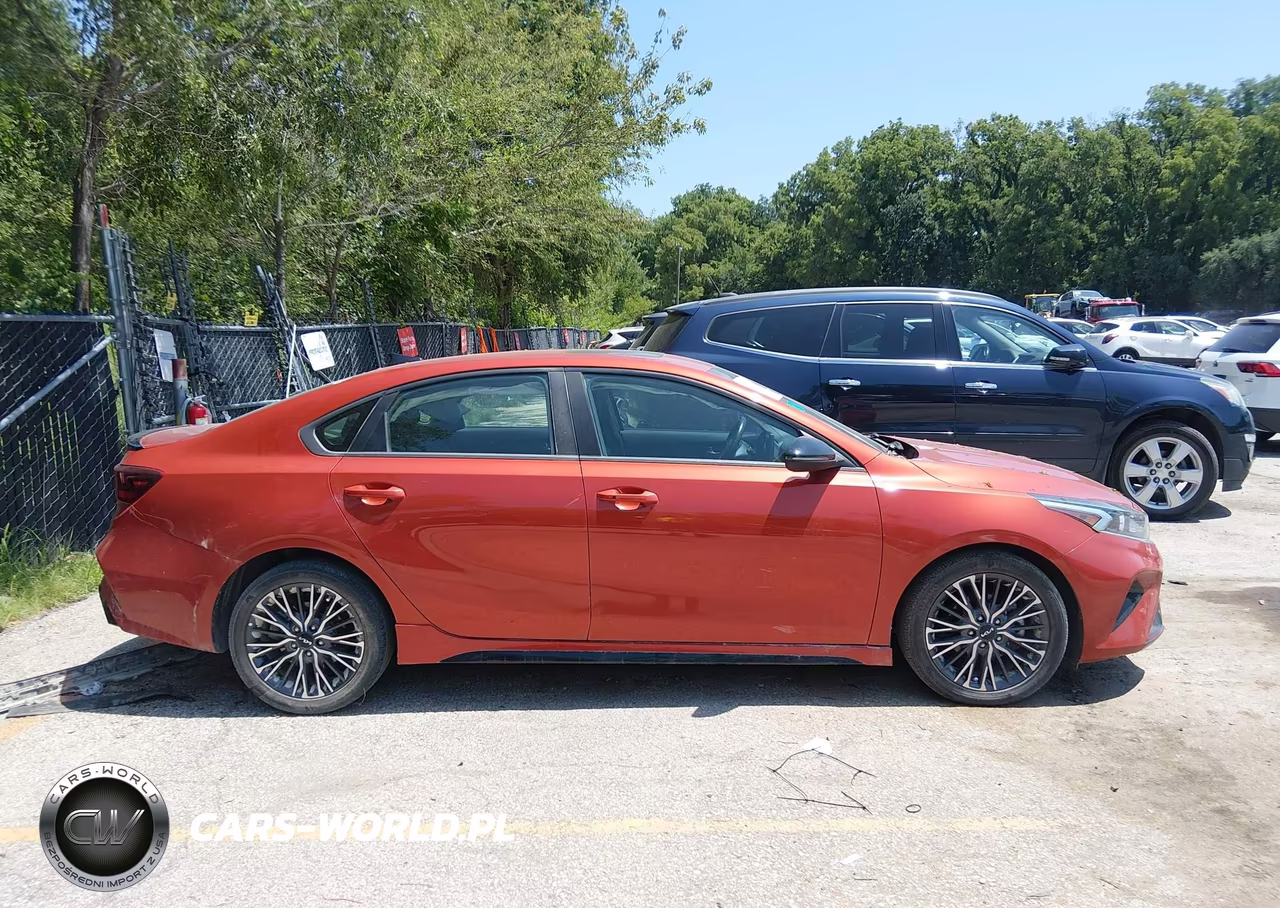 2024 Kia Forte Gt-Line VIN:3KPF54AD7RE735468 - 14