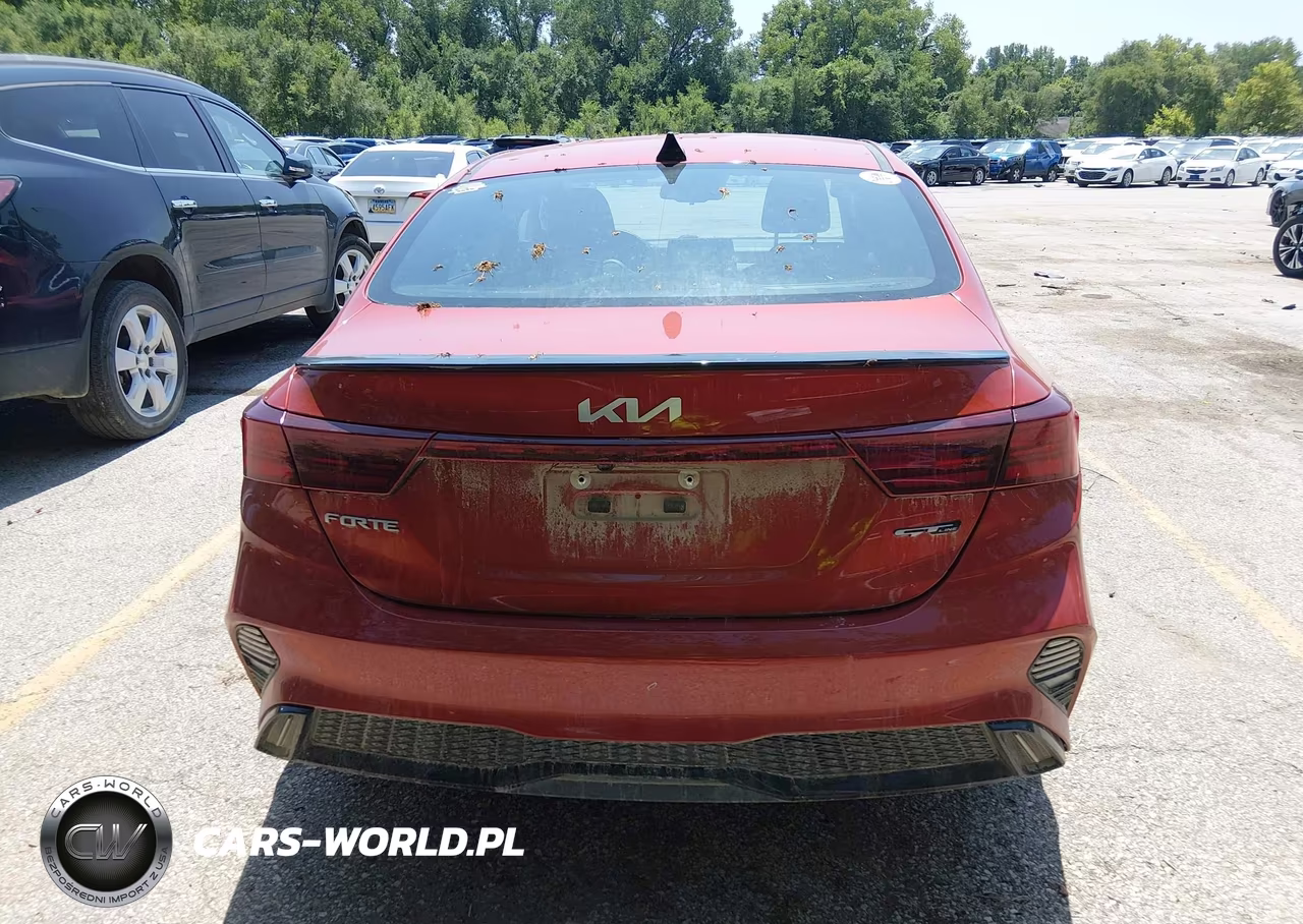 2024 Kia Forte Gt-Line VIN:3KPF54AD7RE735468 - 17