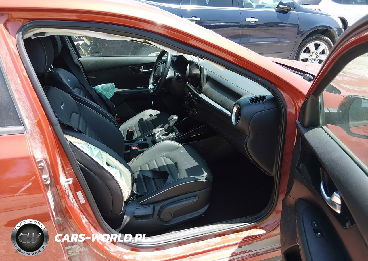 2024 Kia Forte Gt-Line VIN:3KPF54AD7RE735468 - 5