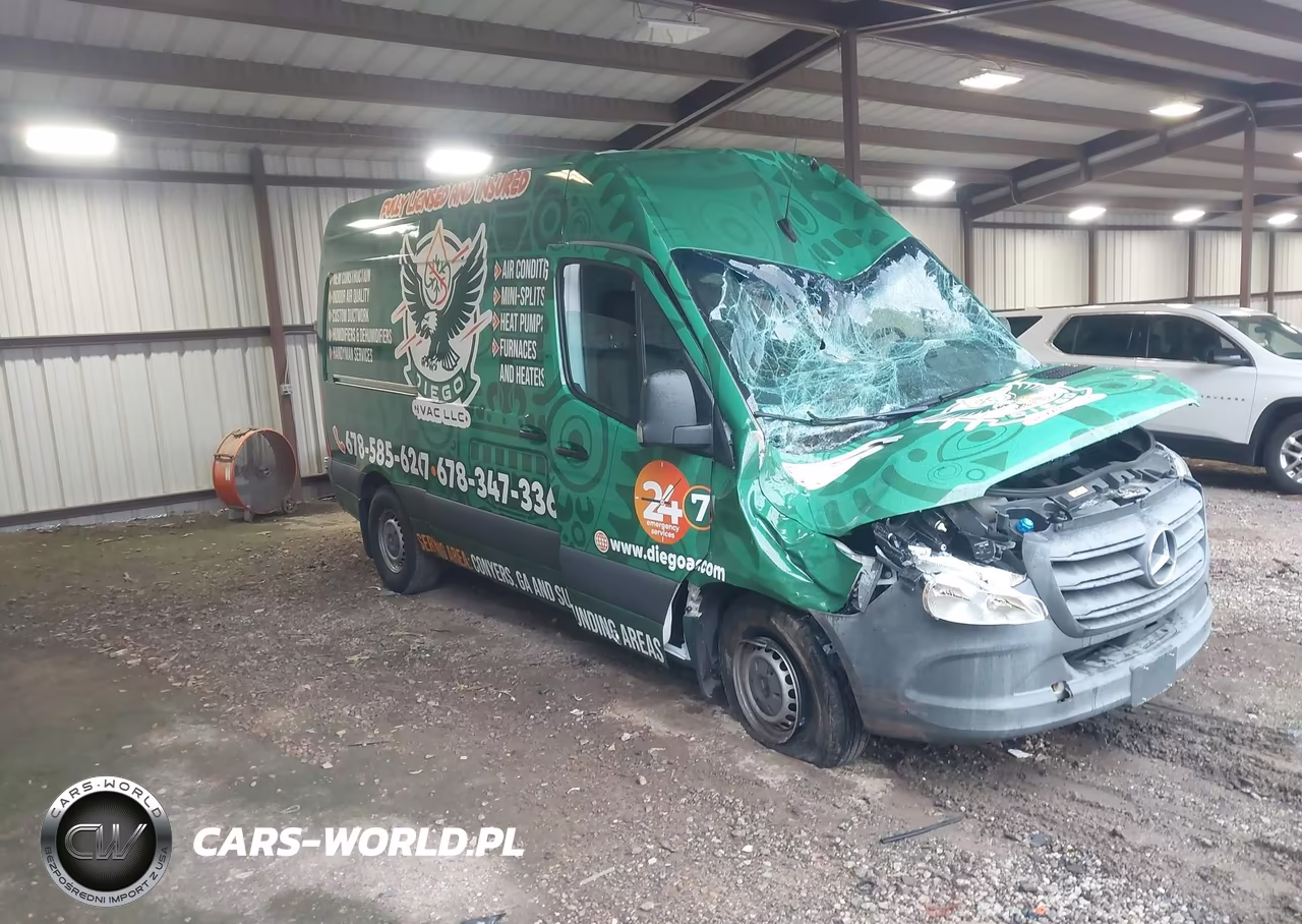 2021 Mercedes-Benz Sprinter 2500 Standard Roof V6 – zdjęcie 1 z 16
