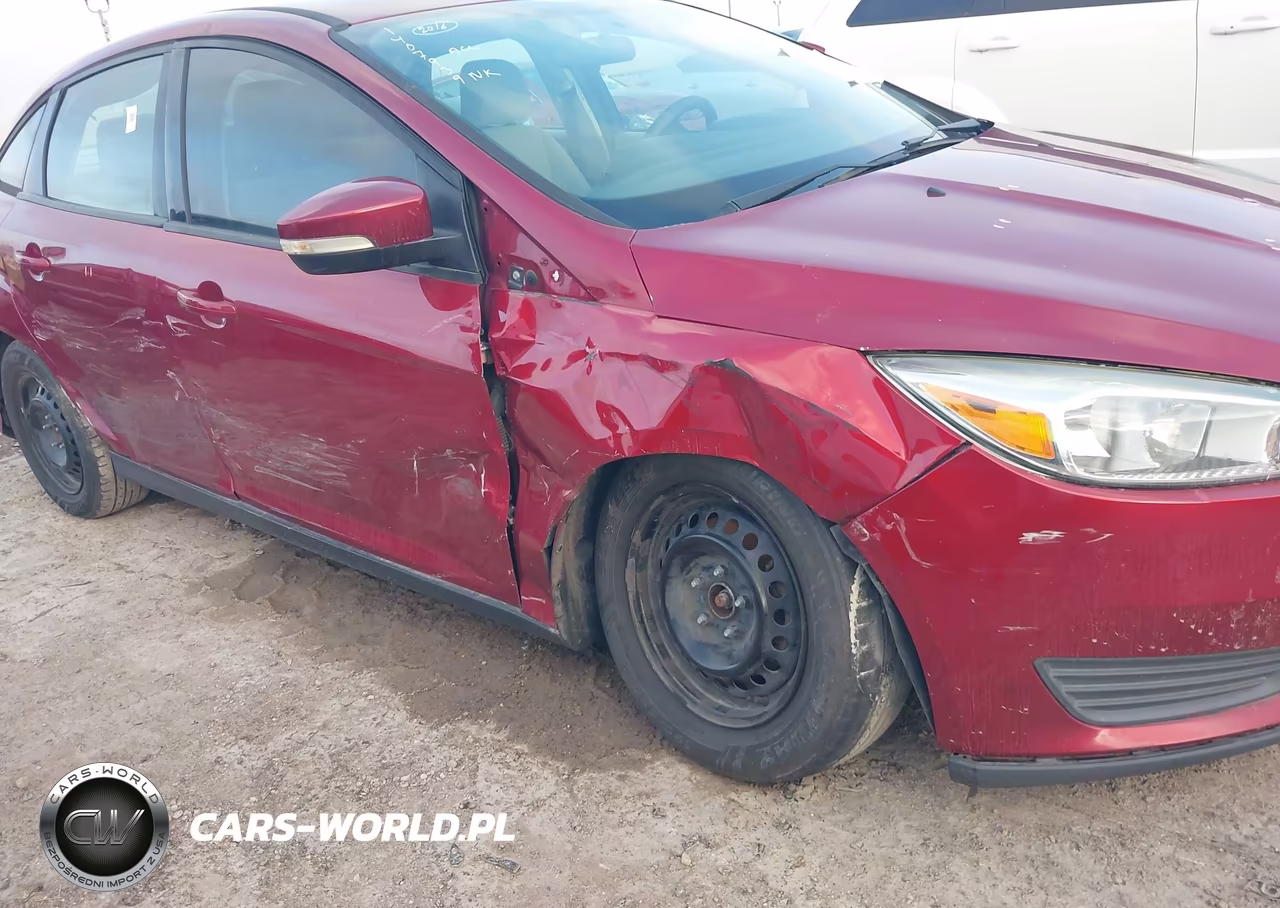 2016 Ford Focus Se VIN:1FADP3F25GL253160 - 6