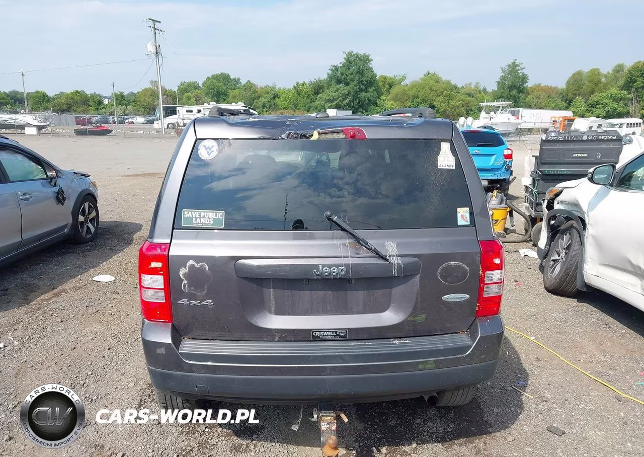 2017 Jeep Patriot Latitude VIN:1C4NJRFB0HD152283 - 16
