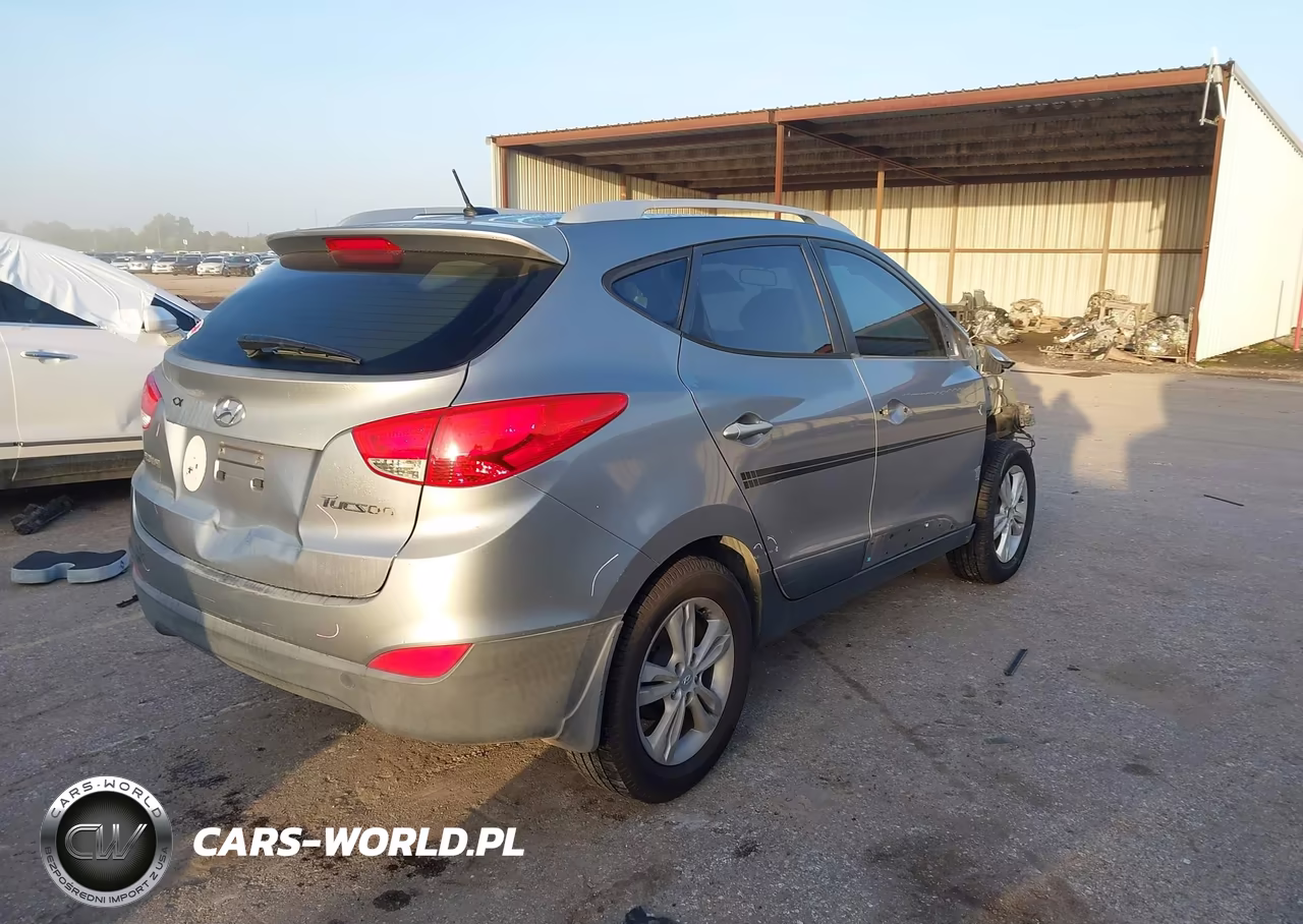 2010 Hyundai Tucson Gls VIN:KM8JU3AC0AU110278 - 4