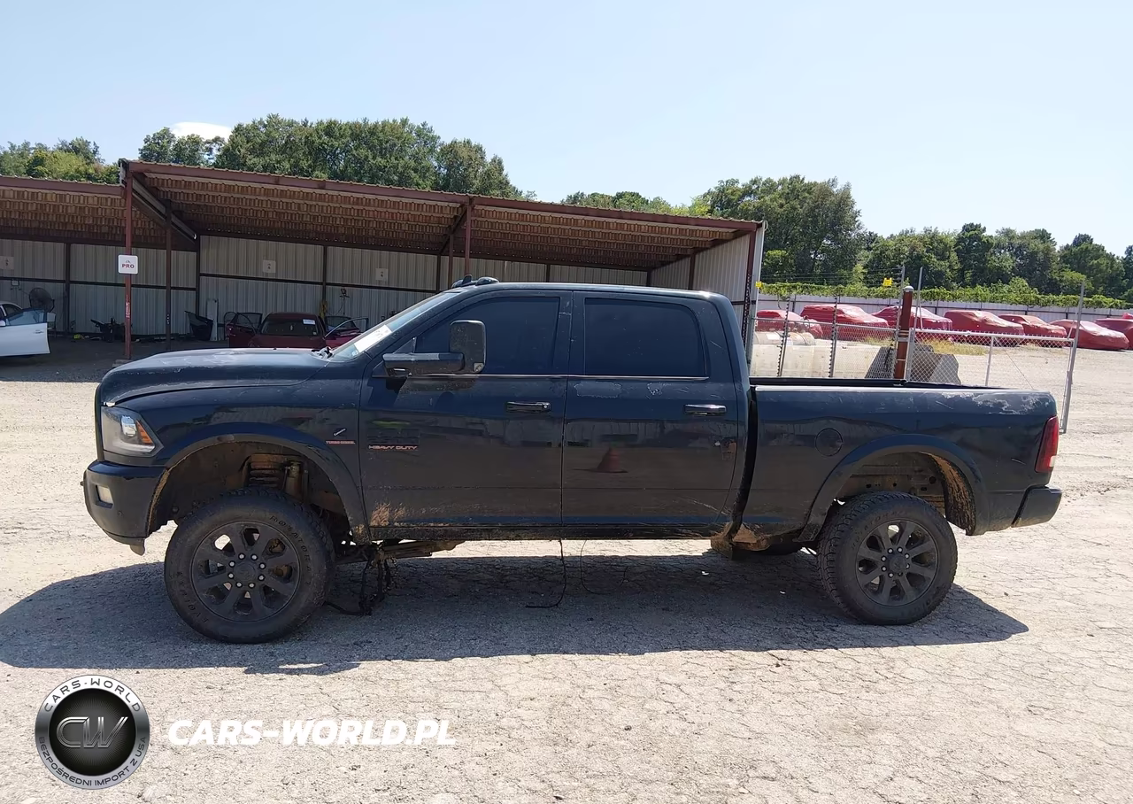 2017 Ram 2500 Laramie 4X4 6'4 Box VIN:3C6UR5FL9HG569045 - 15