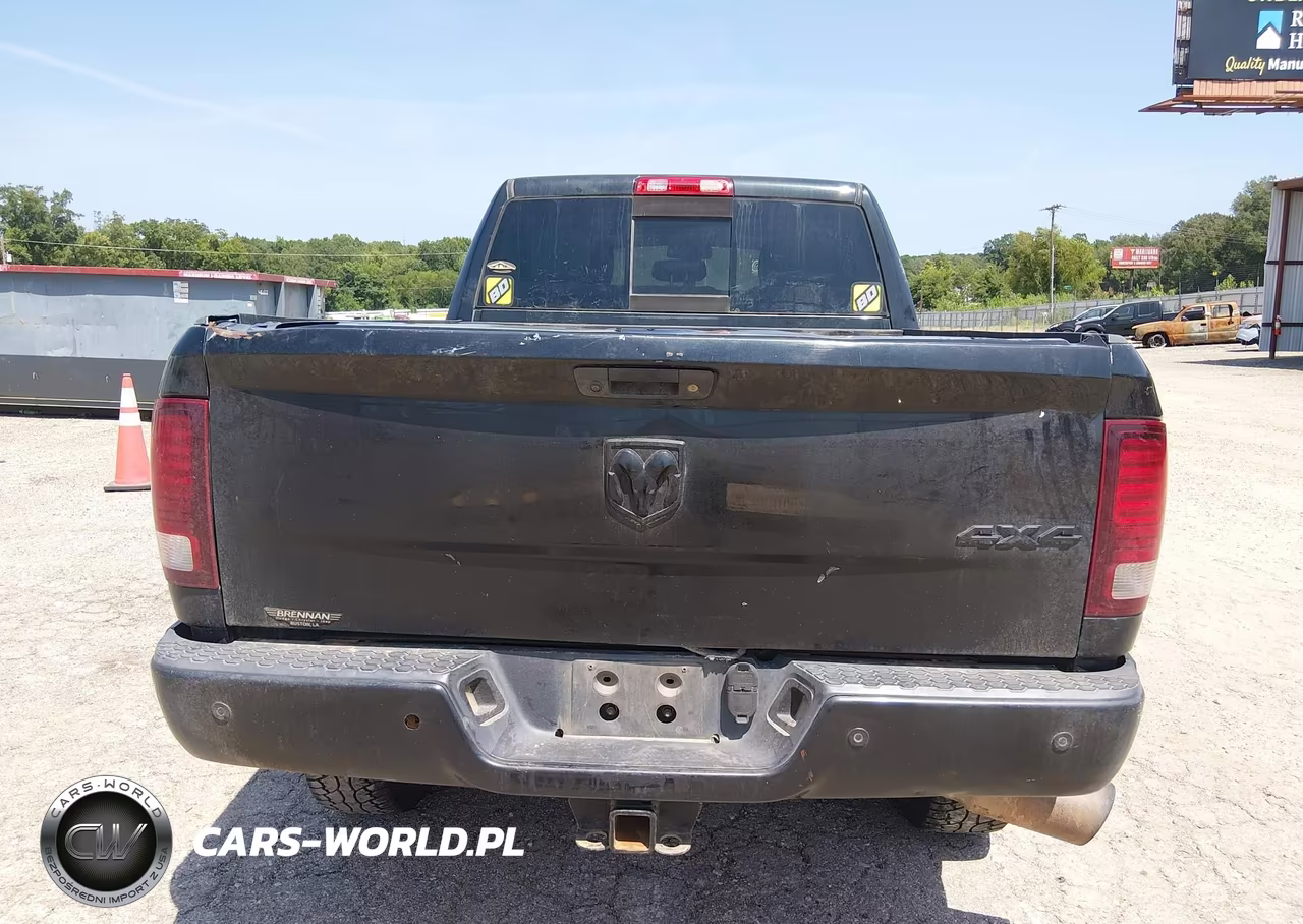 2017 Ram 2500 Laramie 4X4 6'4 Box VIN:3C6UR5FL9HG569045 - 17