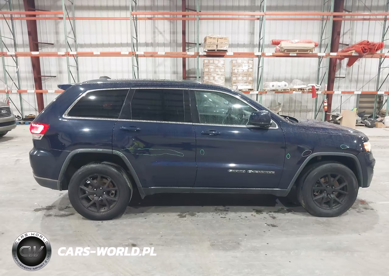 2018 Jeep Grand Cherokee Laredo E 4X2 VIN:1C4RJEAG6JC301062 - 13