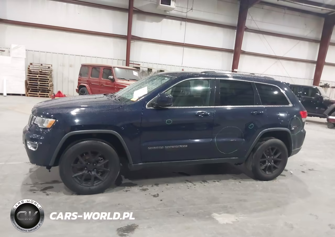 2018 Jeep Grand Cherokee Laredo E 4X2 VIN:1C4RJEAG6JC301062 - 14