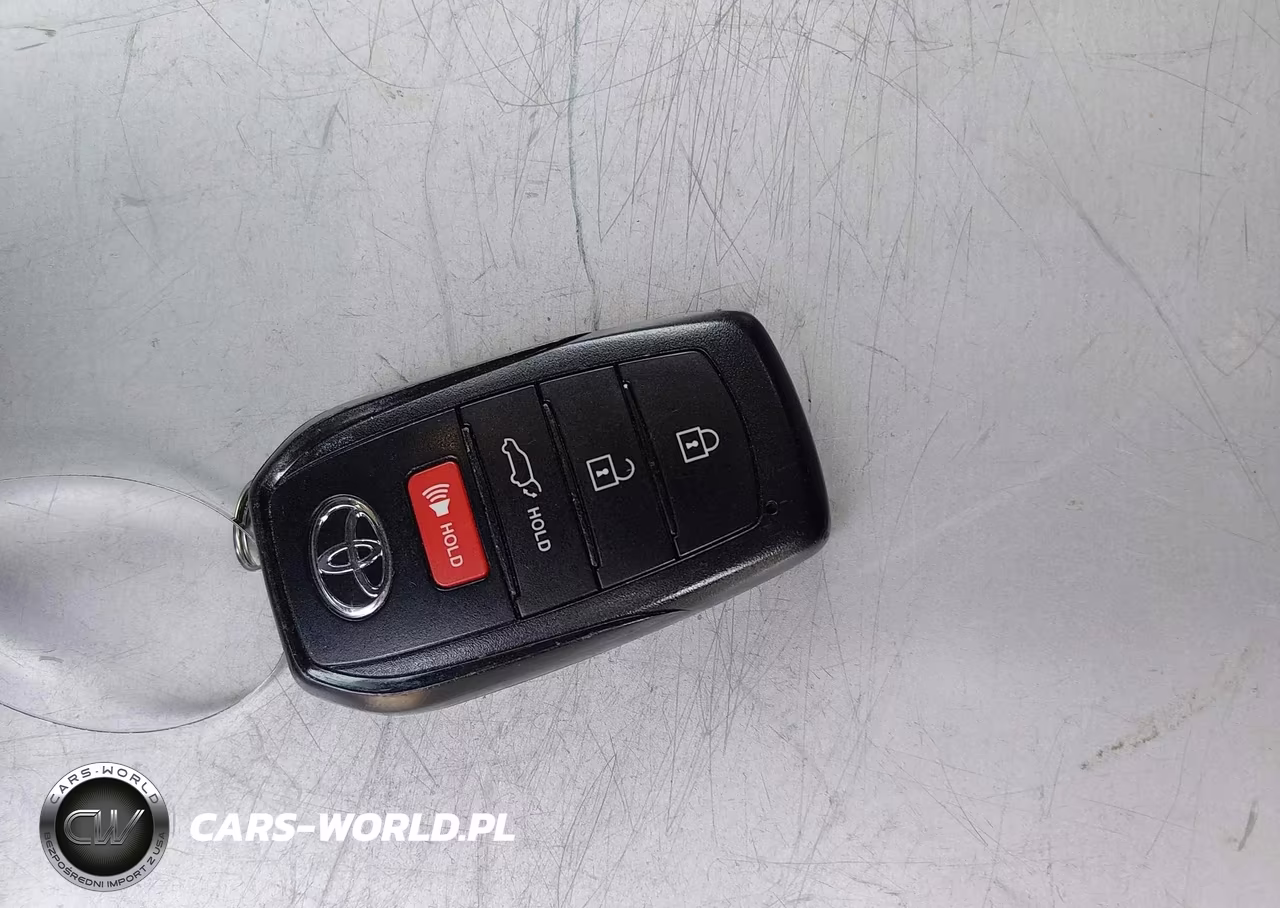 2022 Toyota Corolla Cross Xle VIN:7MUDAABG0NV040667 - 11