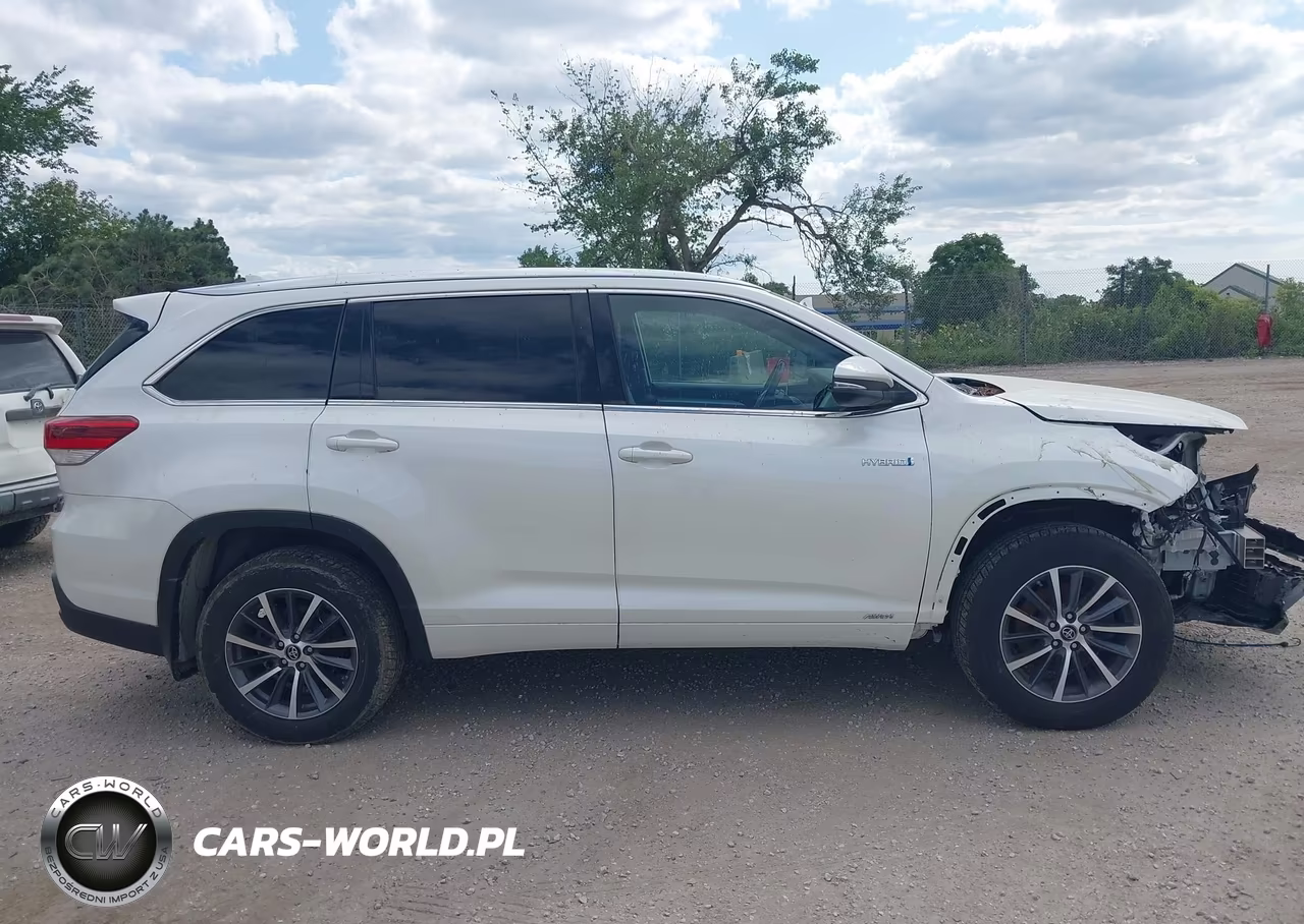 2018 Toyota Highlander Hybrid Xle VIN:5TDJGRFH6JS039160 - 13