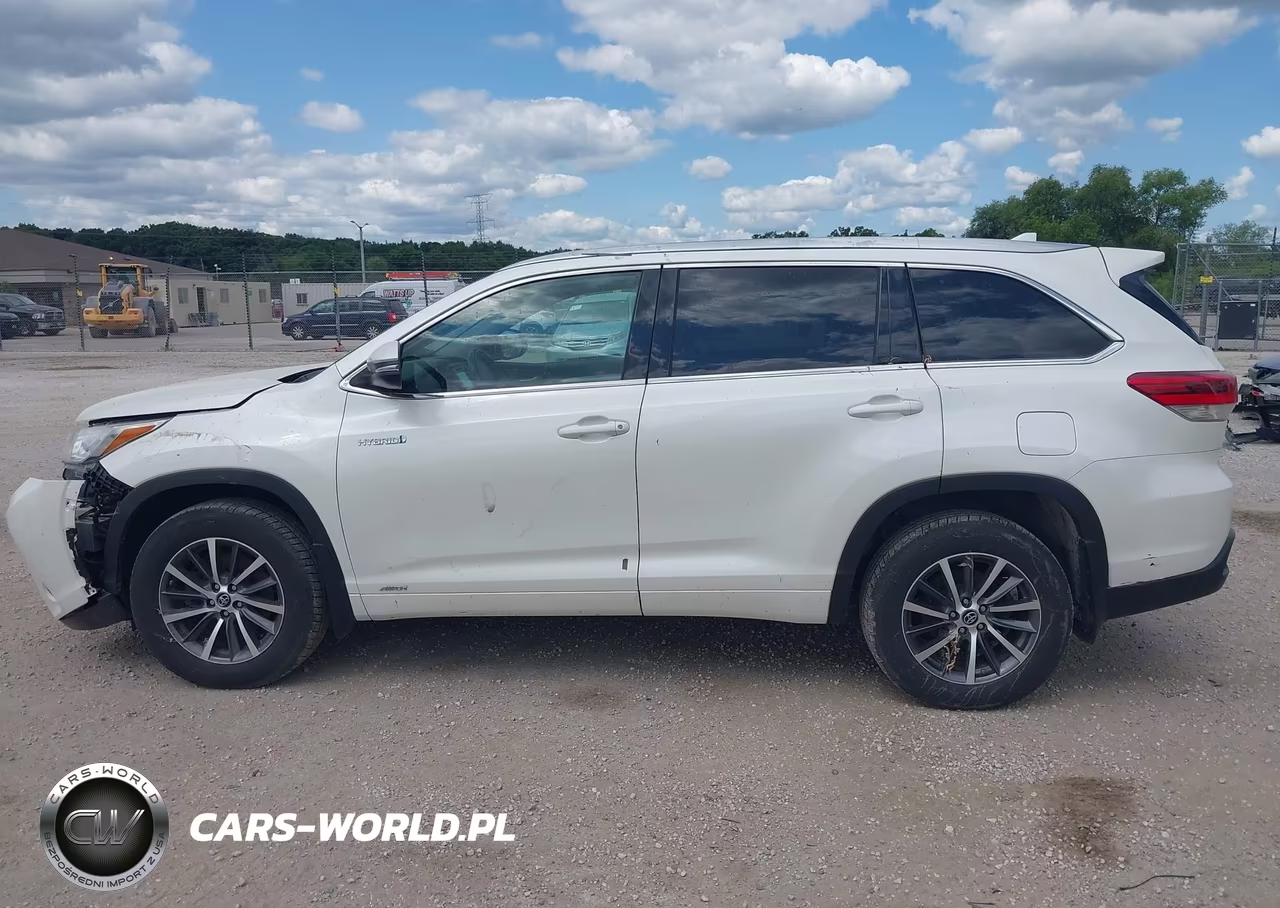 2018 Toyota Highlander Hybrid Xle VIN:5TDJGRFH6JS039160 - 14