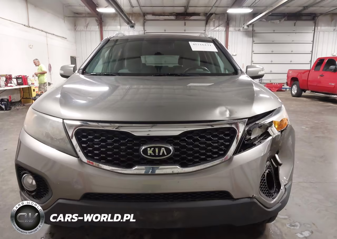 2011 Kia Sorento Lx V6 VIN:5XYKTDA20BG078105 - 12