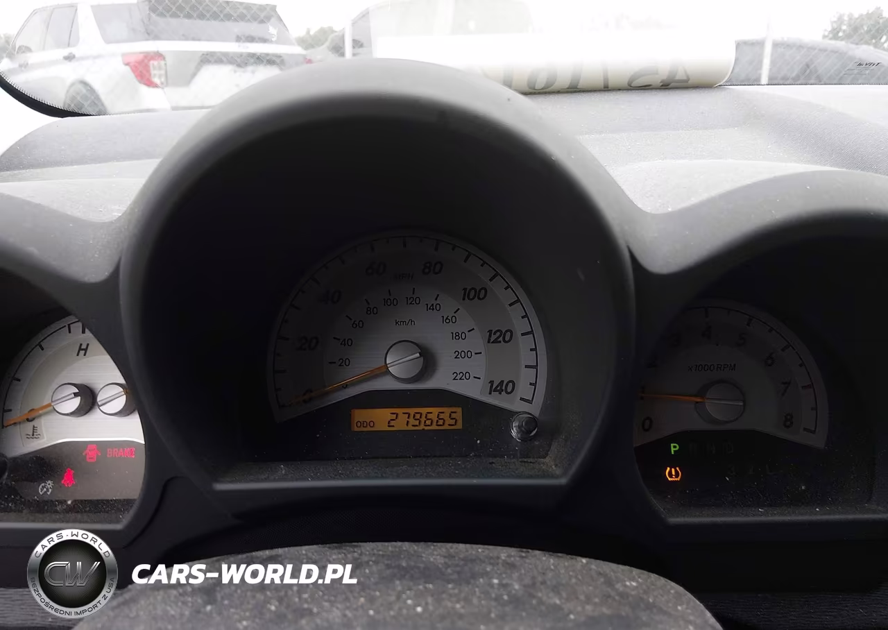 2005 Scion Tc VIN:JTKDE177450042960 - 7