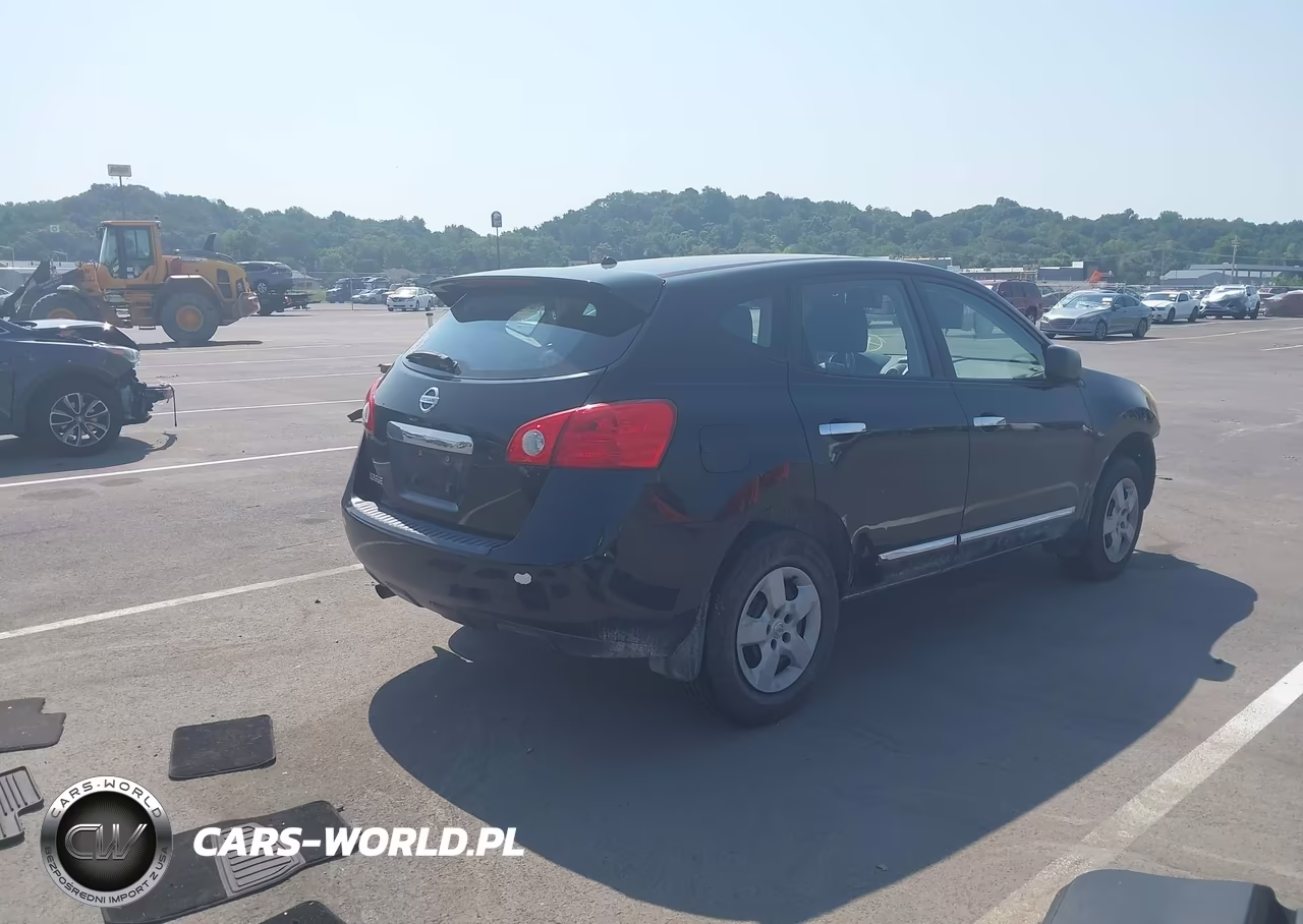 2011 Nissan Rogue S VIN:JN8AS5MT0BW568754 - 4