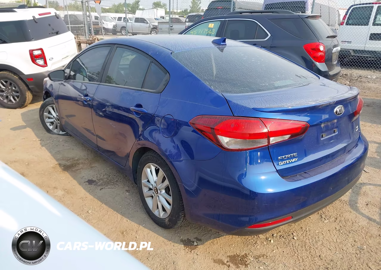 2017 Kia Forte S VIN:3KPFL4A72HE112032 - 3